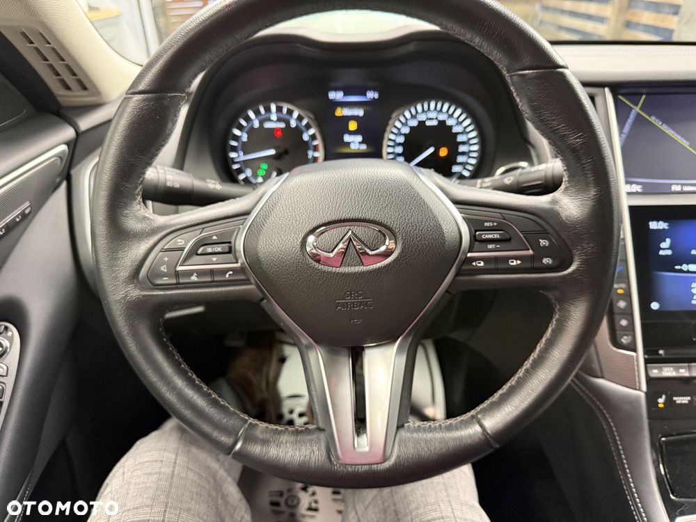 Infiniti Q50 - 13