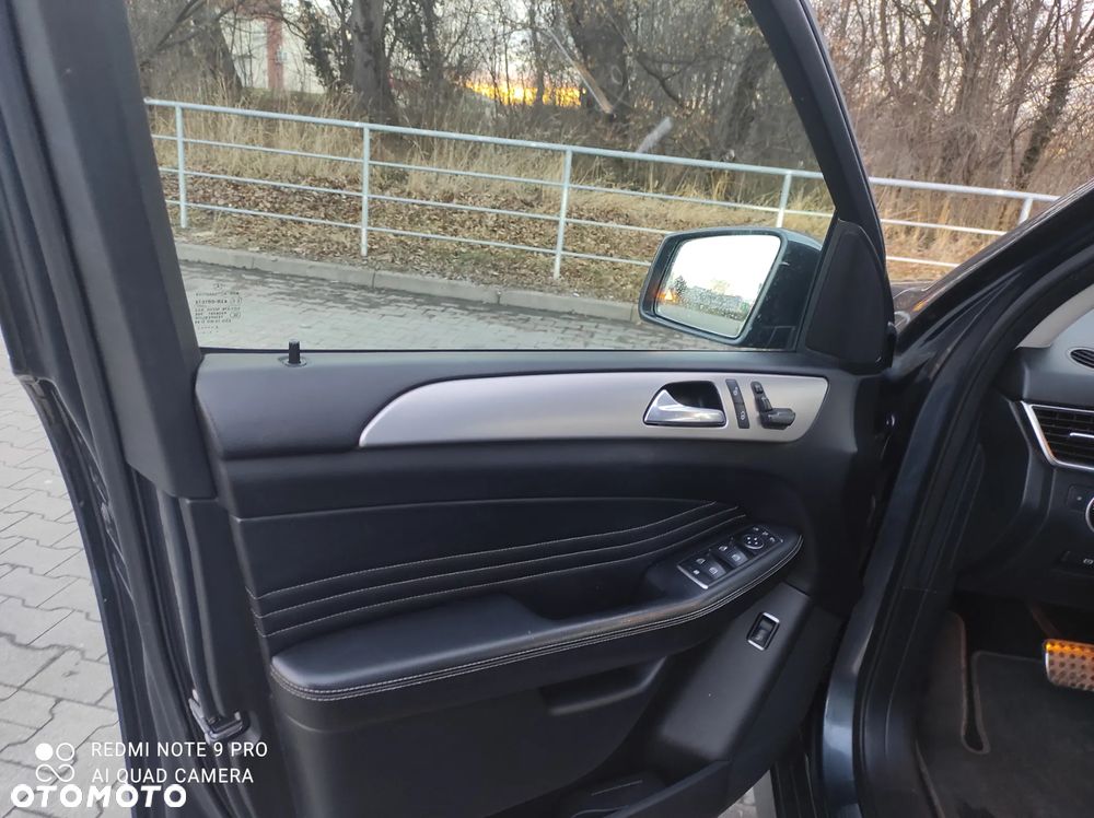 Mercedes-Benz ML 350 BlueTEC 4-Matic - 24
