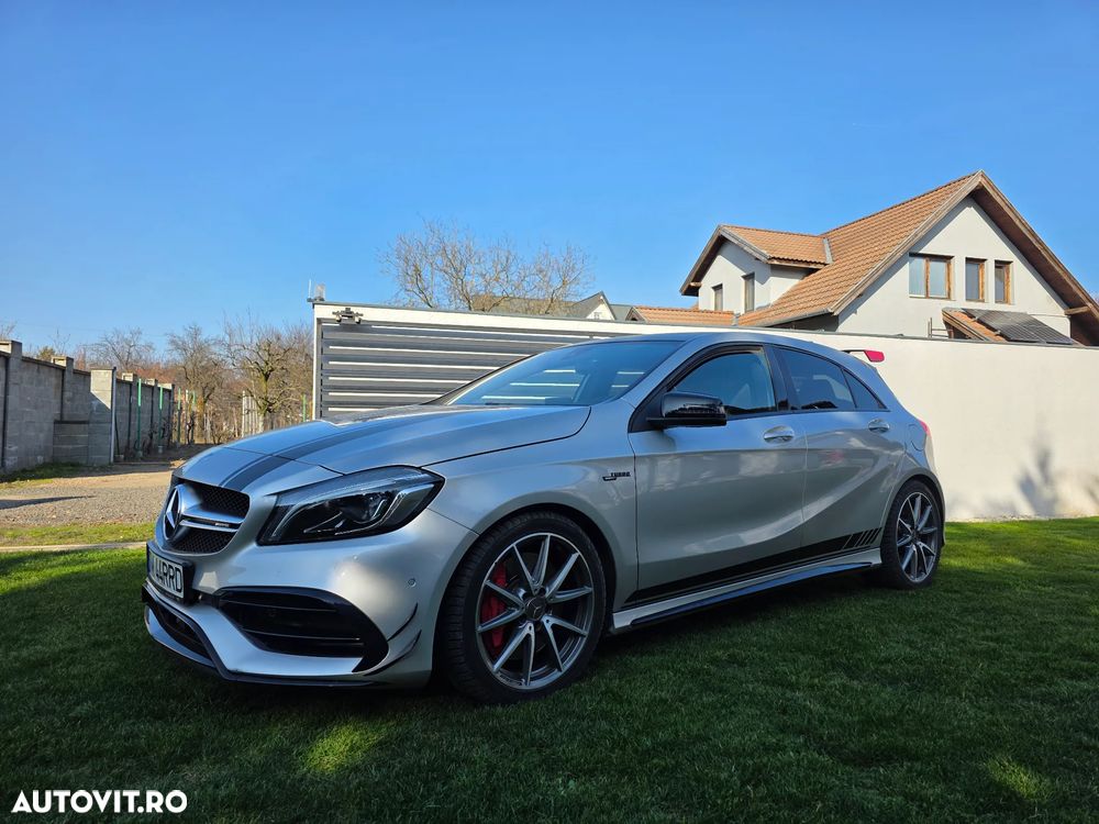 Mercedes-Benz A 45 AMG - 8