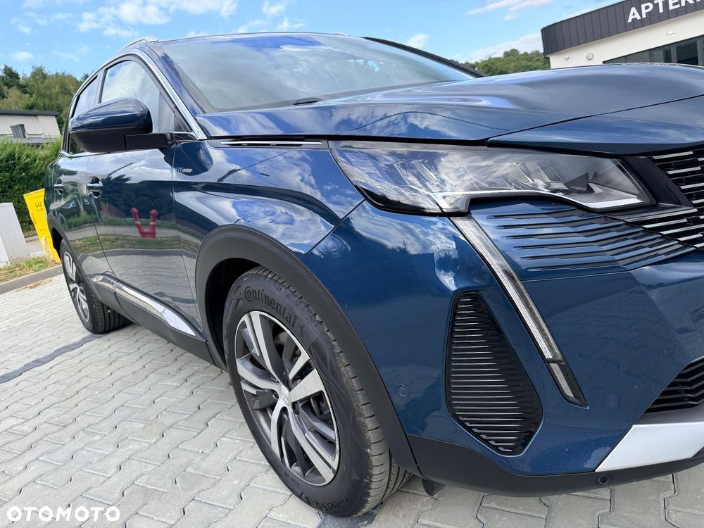 Peugeot 3008 1.6 PureTech Hybrid PHEV Allure Pack S&S EAT8 - 24