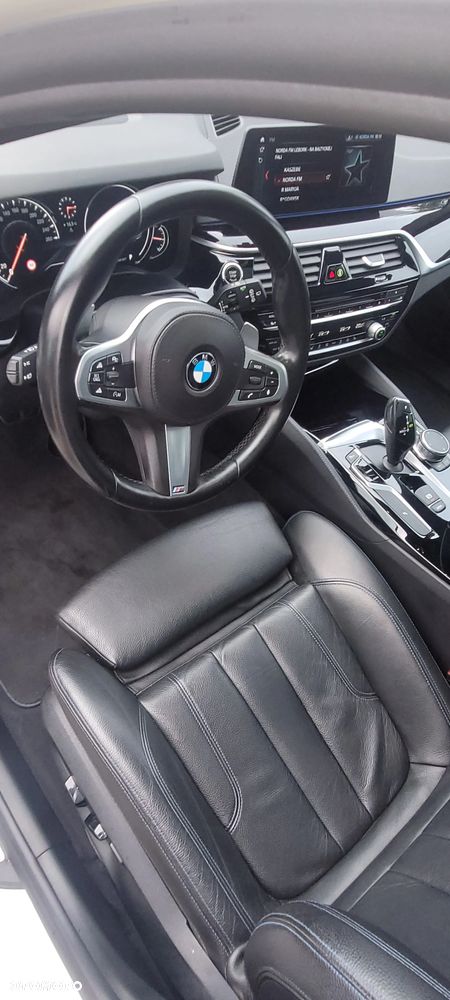 BMW Seria 5 520d M Sport Edition - 18