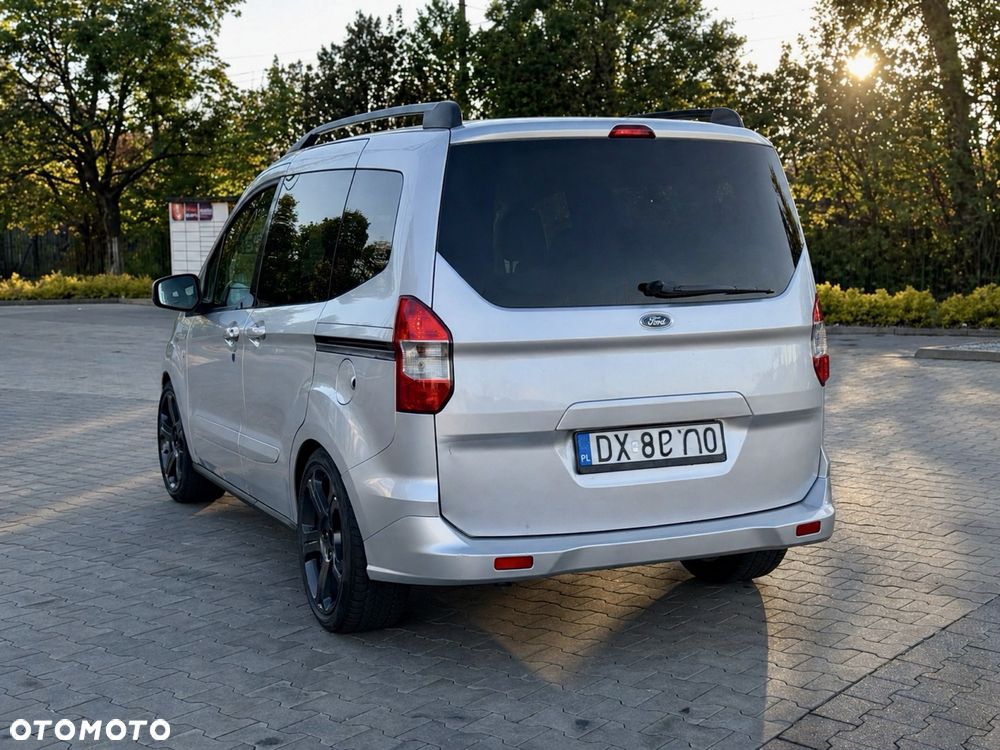Ford Tourneo Courier - 3
