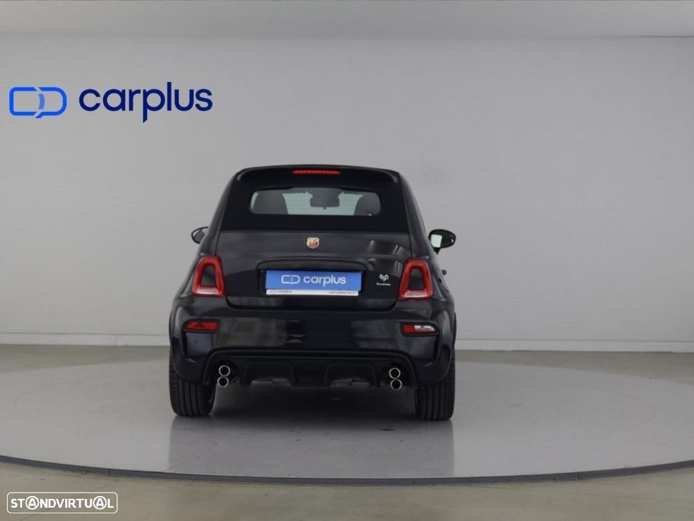 Abarth 695C 1.4 T-Jet MTA — fotografia 6