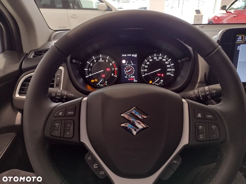 Suzuki S-Cross - 12