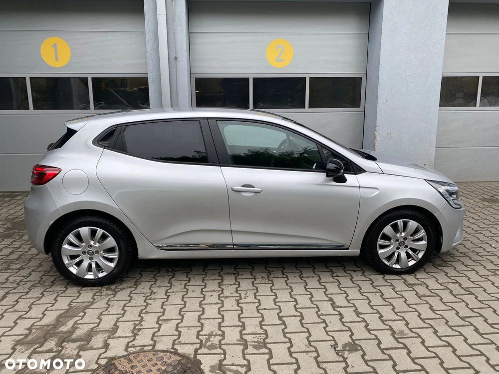 Renault Clio - 2