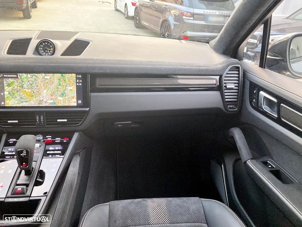 Porsche Cayenne Coupé Turbo - 12