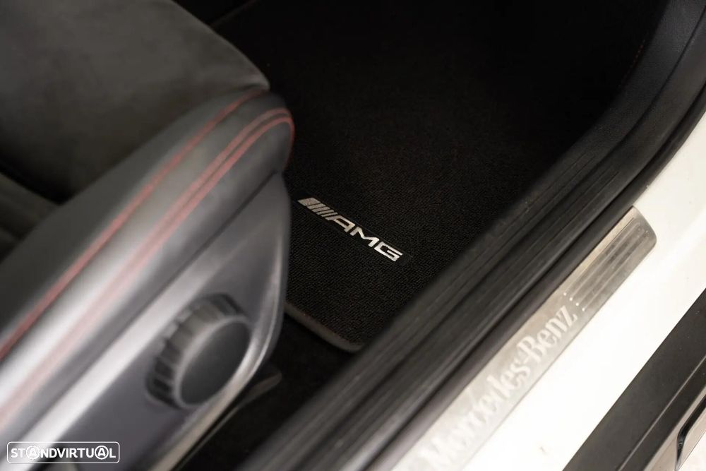 Mercedes-Benz GLA 200 - 39