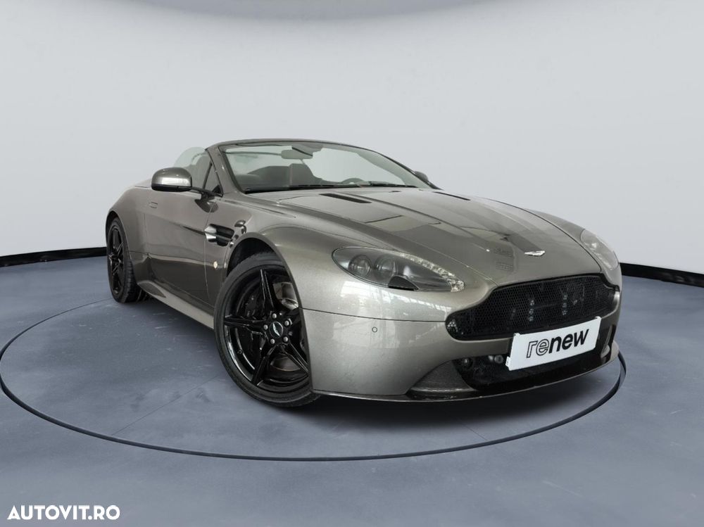 Aston Martin V8 Vantage S - 3