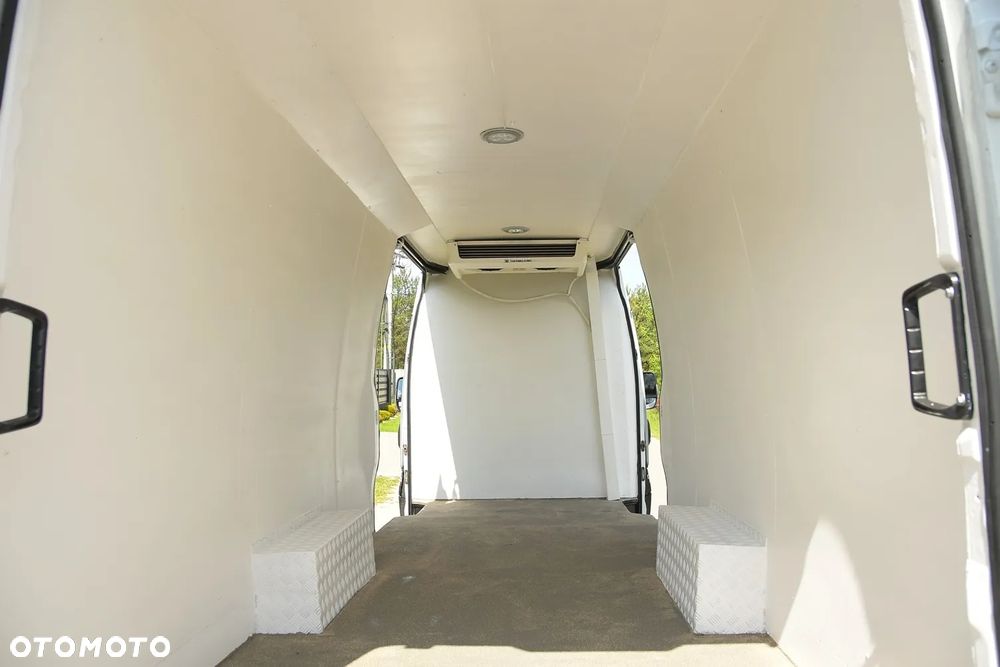 Iveco DAILY/MROZNIA/CHLODNIA/THERMO KING/3.0 /L4H2 - 18