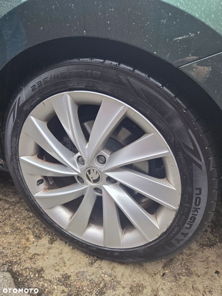Skoda Superb 1.5 TSI Ambition DSG - 12