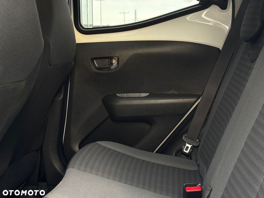 Toyota Aygo 1.0 VVT-i Black Edition - 25