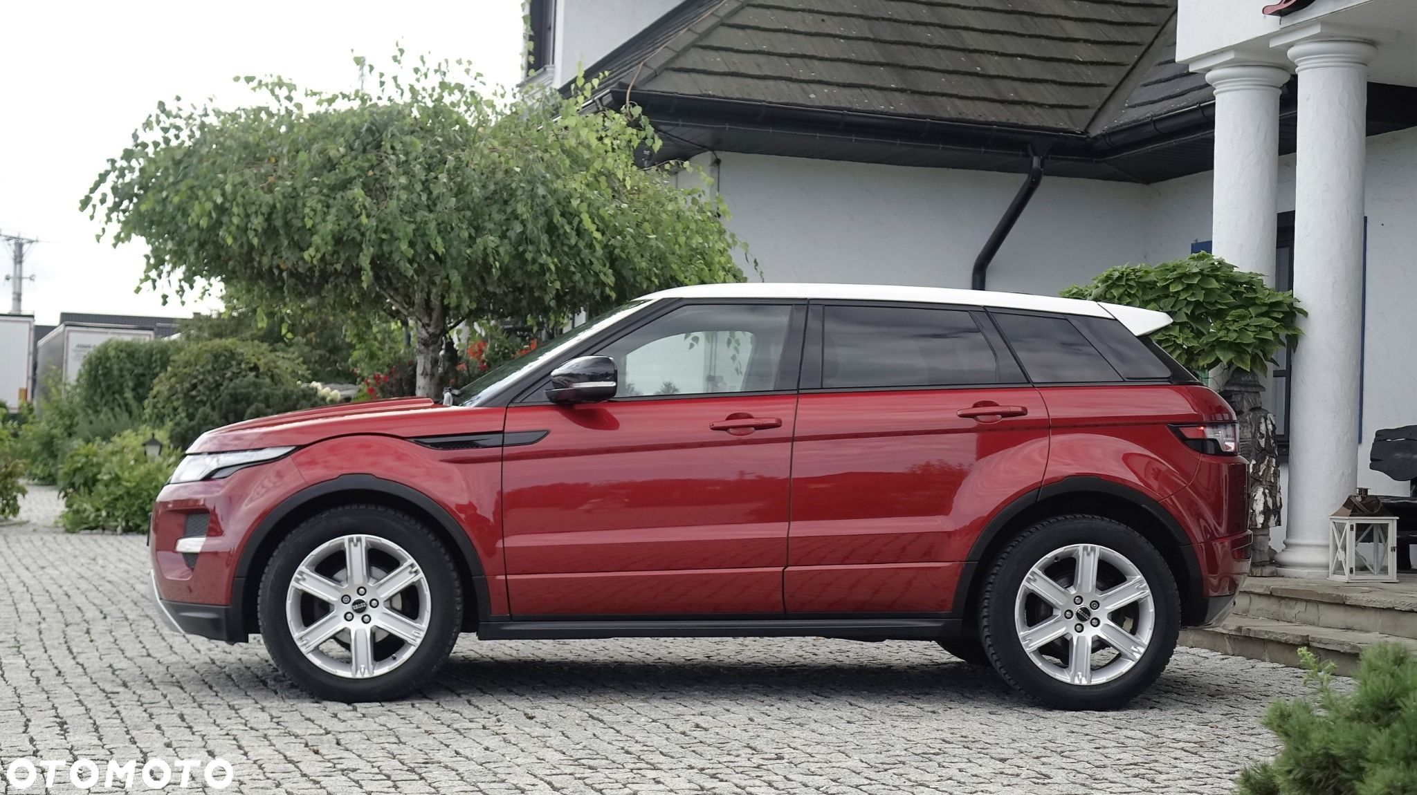 Land Rover Range Rover Evoque - 13
