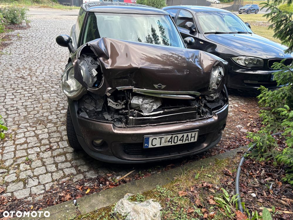 MINI Cooper Standard - 2