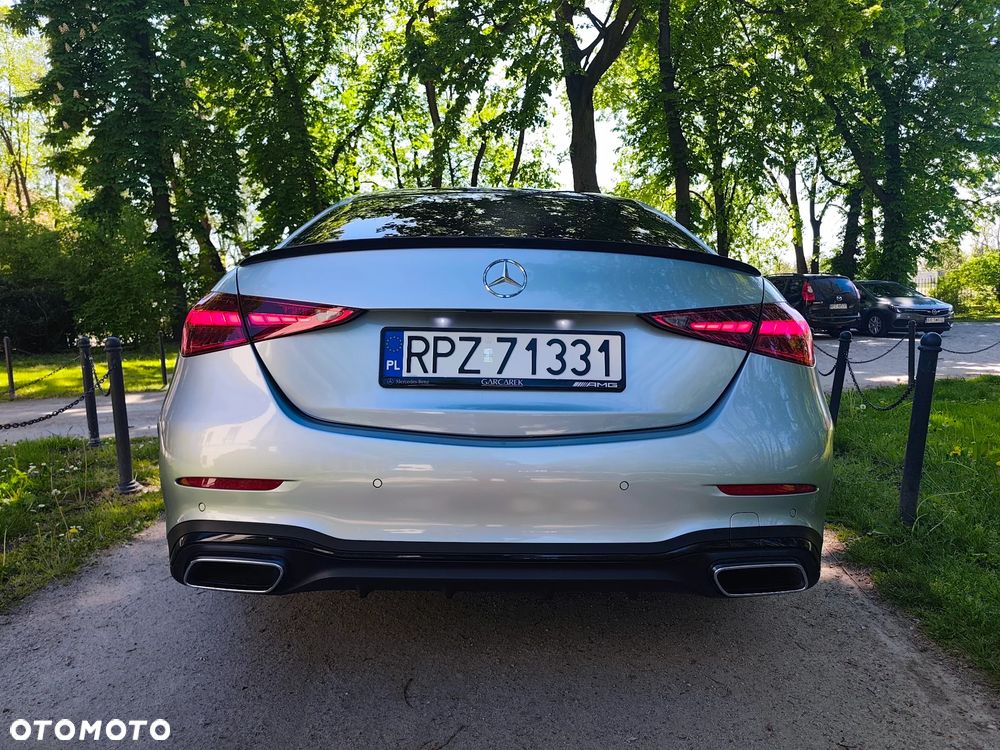 Mercedes-Benz Klasa C 220 d mHEV AMG - 9