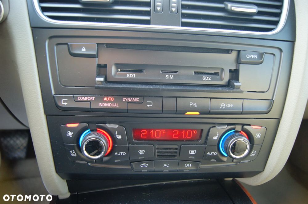 Audi A4 Avant 3.0 TDI DPF quattro S tronic Ambiente - 20