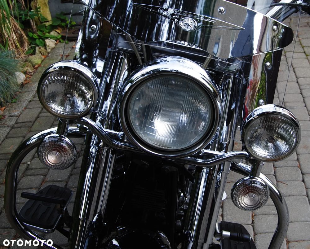 Yamaha Road Star - 25