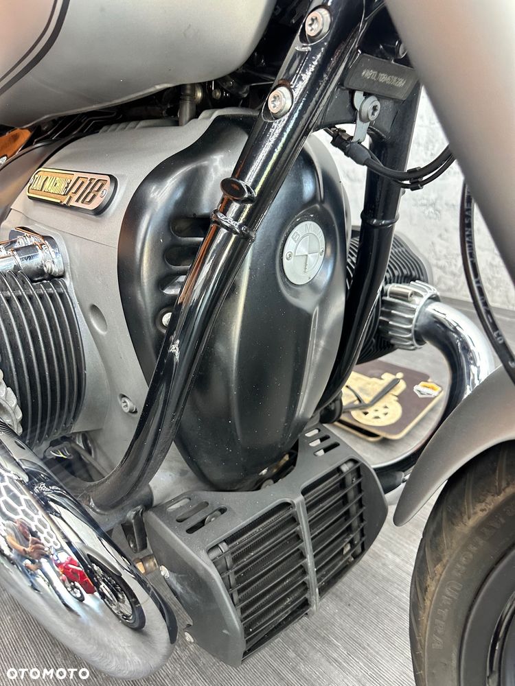BMW R - 9