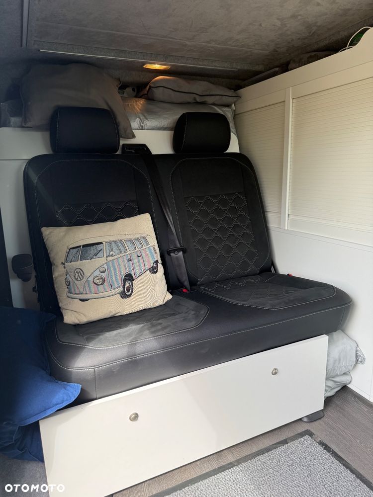Volkswagen California - 18