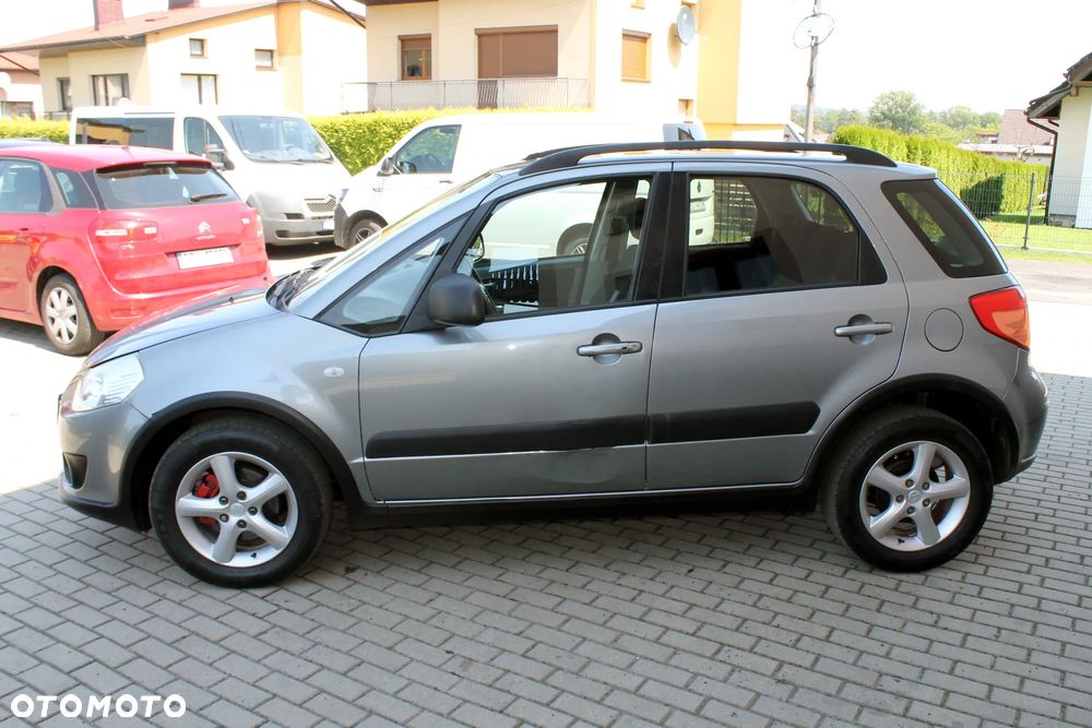 Suzuki SX4 1.6 VVT 4x4 Club - 7