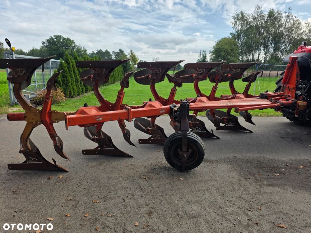 Kuhn VARI MASTER 120 - 4