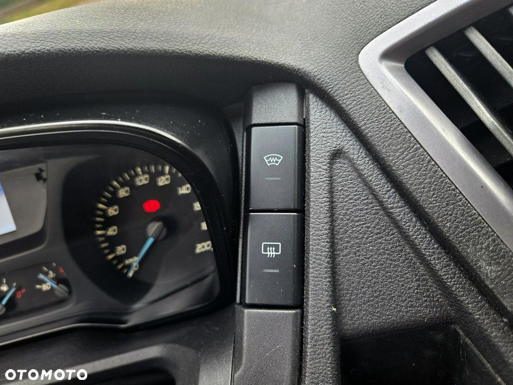 Ford Transit - 21