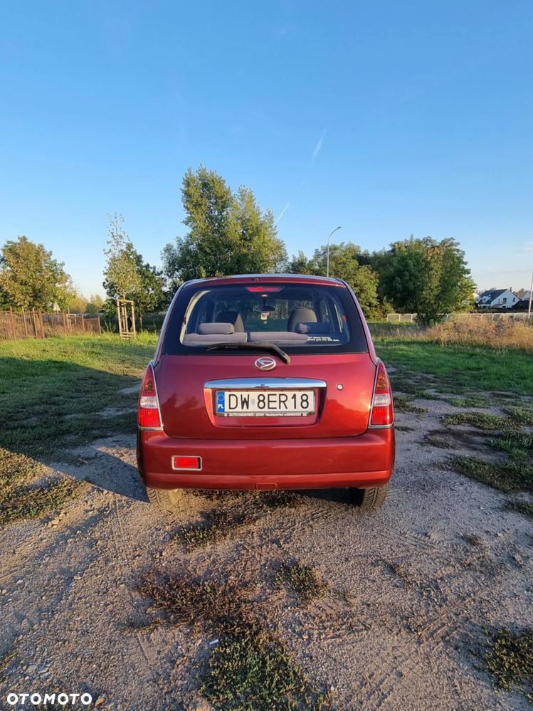 Daihatsu Trevis 1.0 - 4