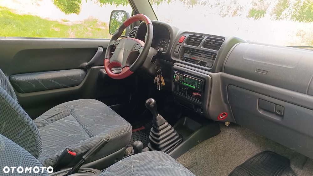 Suzuki Jimny 1.3 JLX - 26