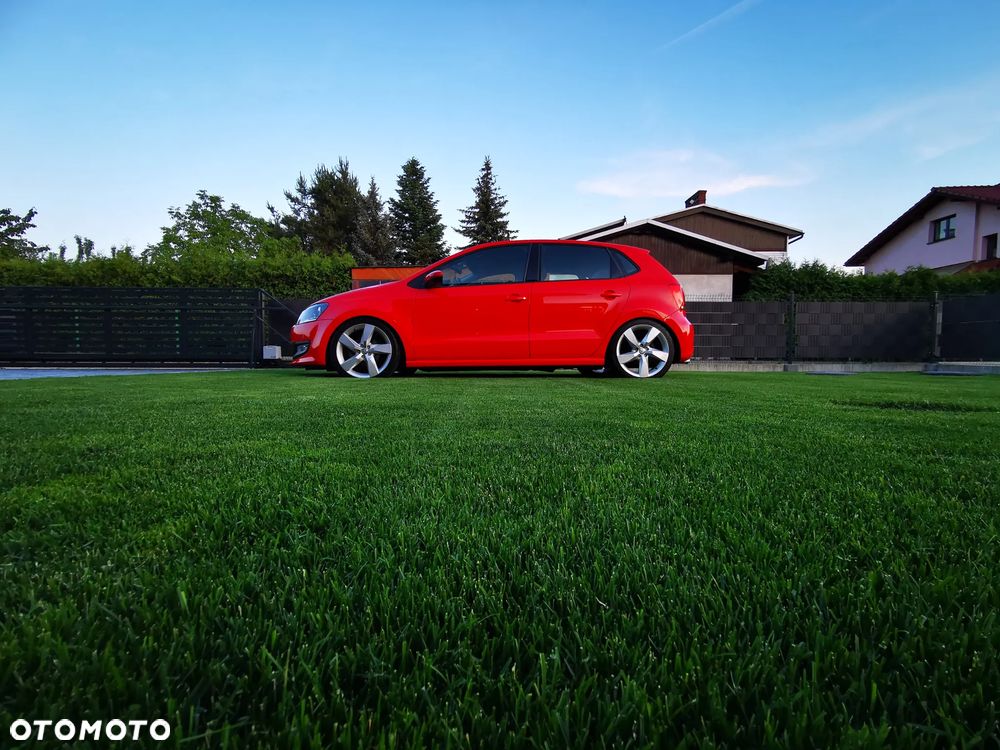 Volkswagen Polo 1.4 16V Highline - 14