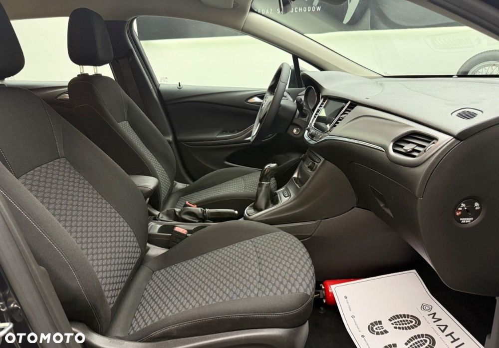 Opel Astra - 18