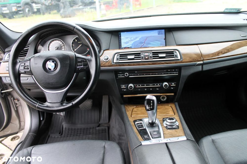 BMW Seria 7 730d Blue Performance - 15