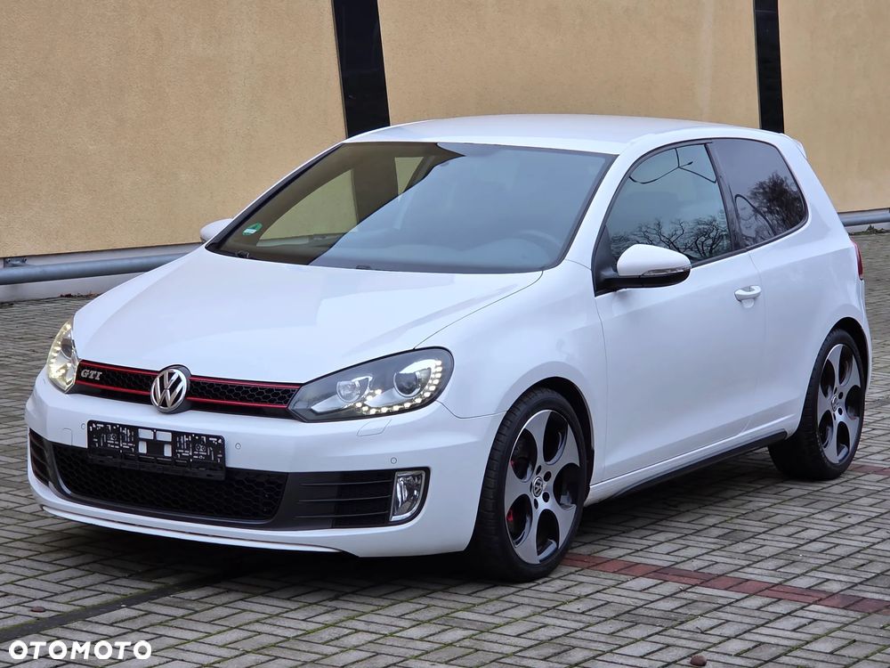 Volkswagen Golf 2.0 GTI - 7