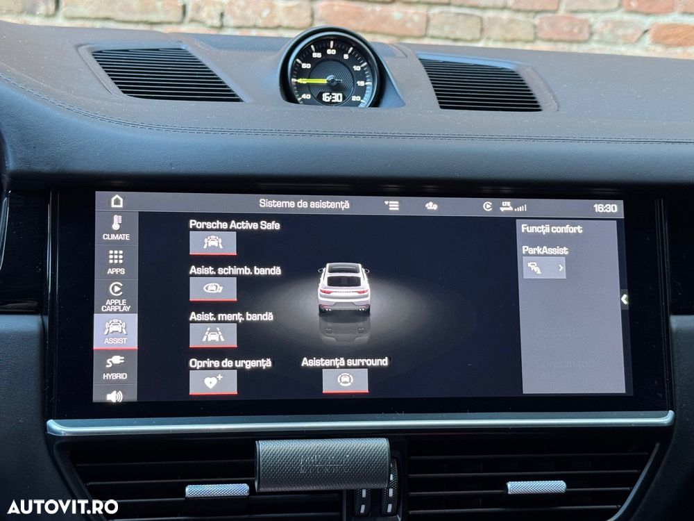 Porsche Cayenne Coupe Standard - 14