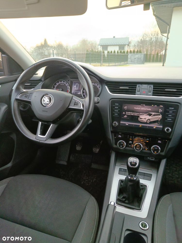 Skoda Octavia 1.6 TDI SCR Style - 17