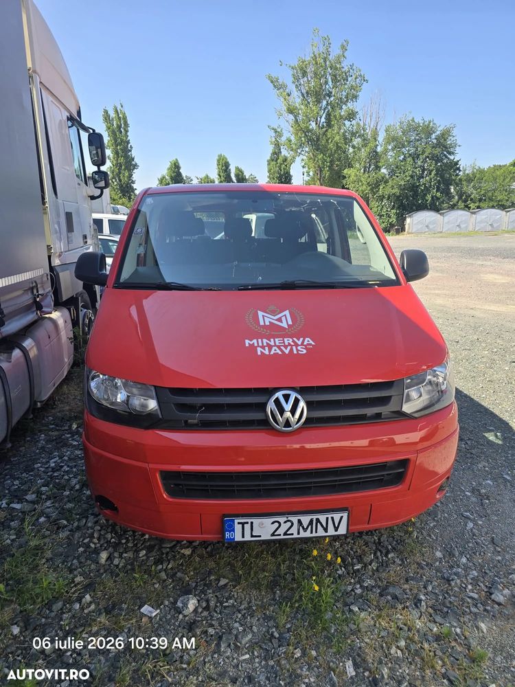 Volkswagen Multivan - 2