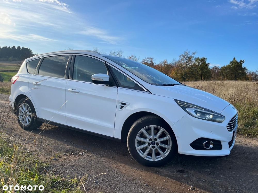 Ford S-Max 2.0 TDCi Titanium PowerShift - 4