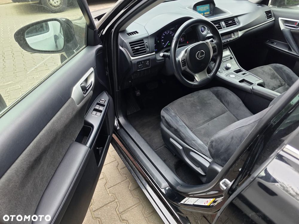 Lexus CT 200h Comfort - 11