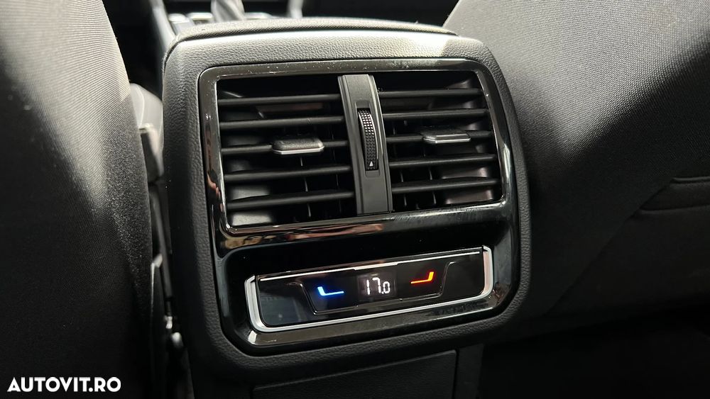 Volkswagen Passat 2.0 TDI SCR DSG Business - 25