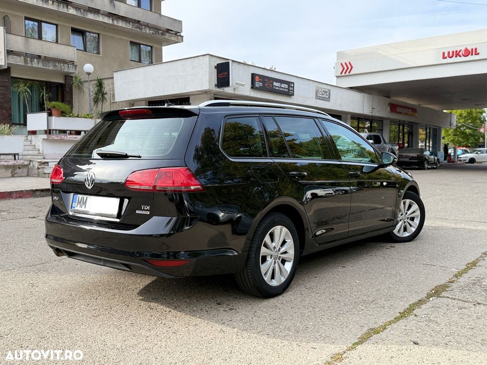 Volkswagen Golf 1.6 TDI DPF BMT DSG Comfortline - 4