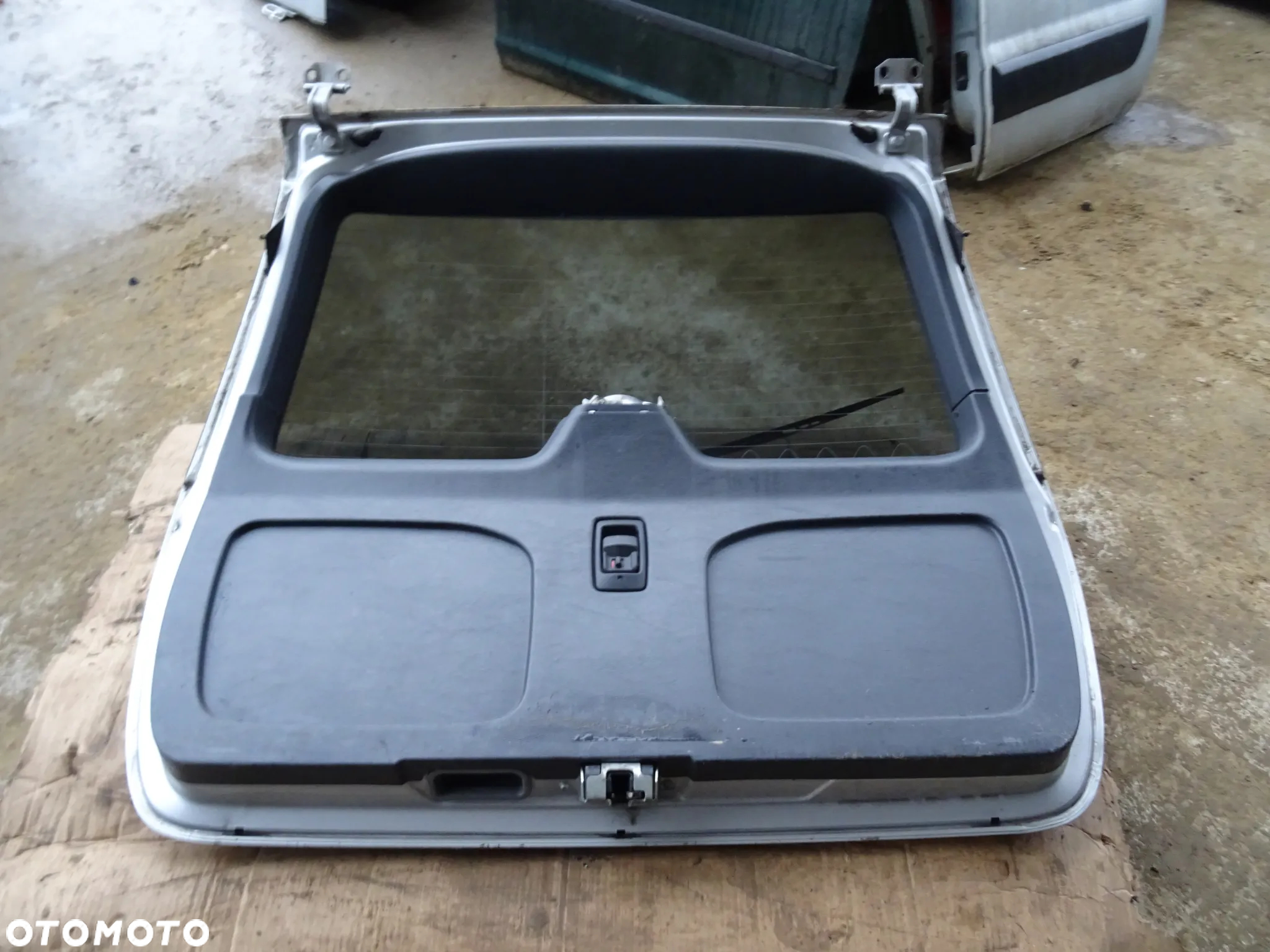 Klapa Bagażnika Mercedes ML W163 2000 744 (Goła) - 15