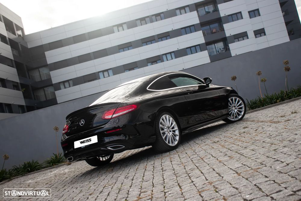 Mercedes-Benz C 250 2016 photo 2