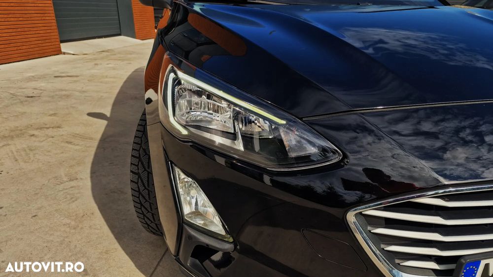Ford Focus 1.5 EcoBlue Active Business - 33