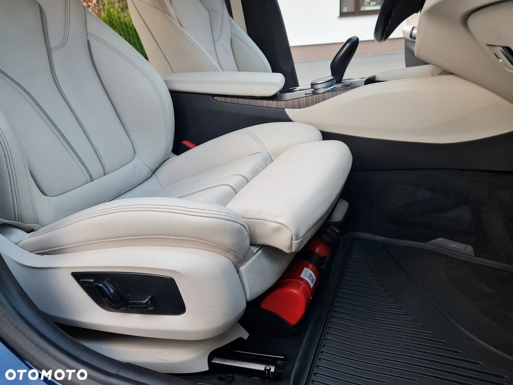 BMW Seria 5 520d Luxury Line - 24