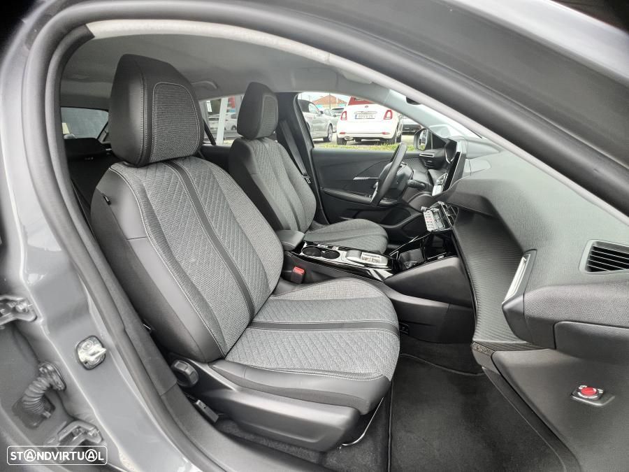 Peugeot e-208 51 kWh Allure - 25