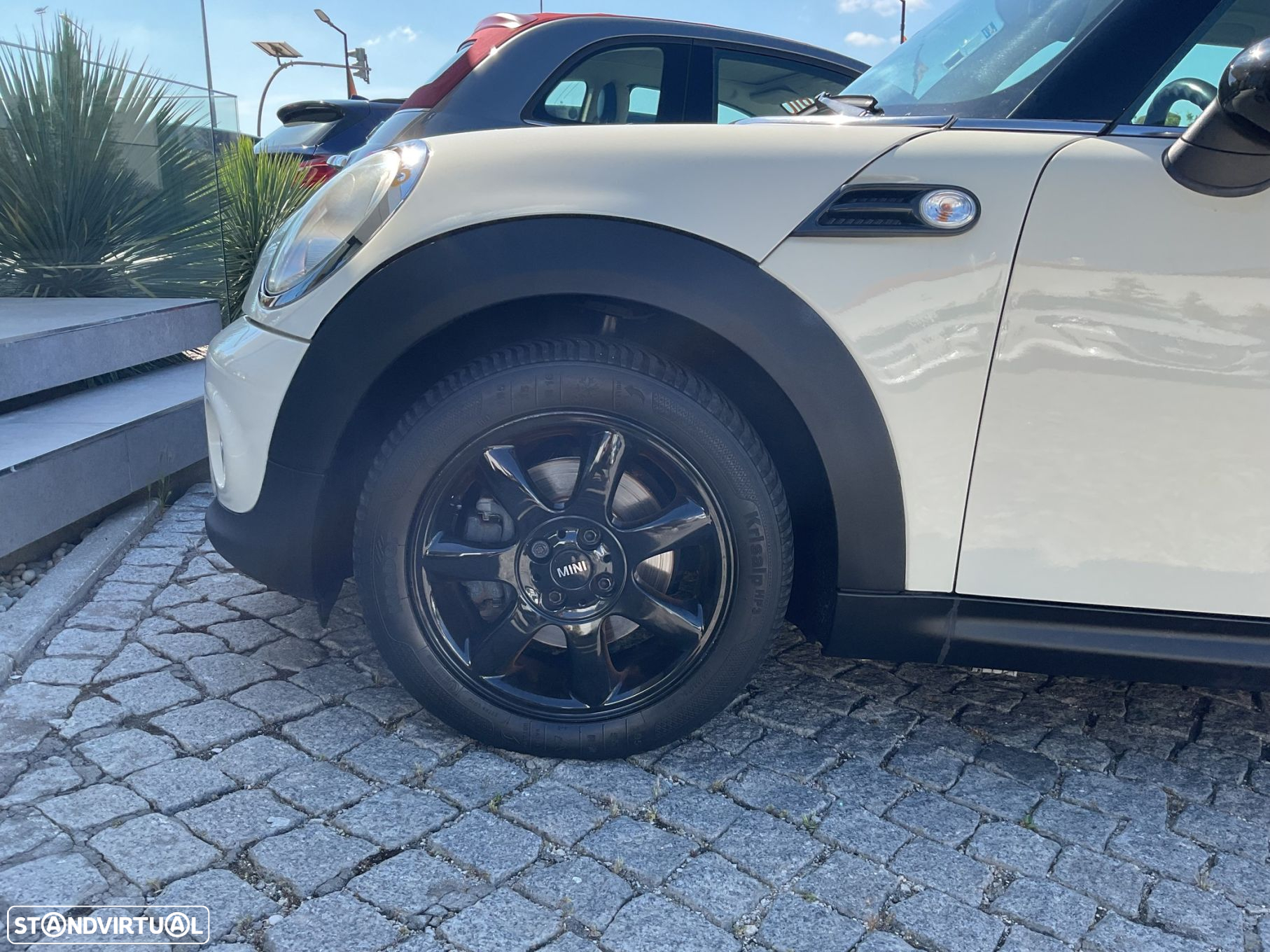MINI 3 Portas Cooper D - 14