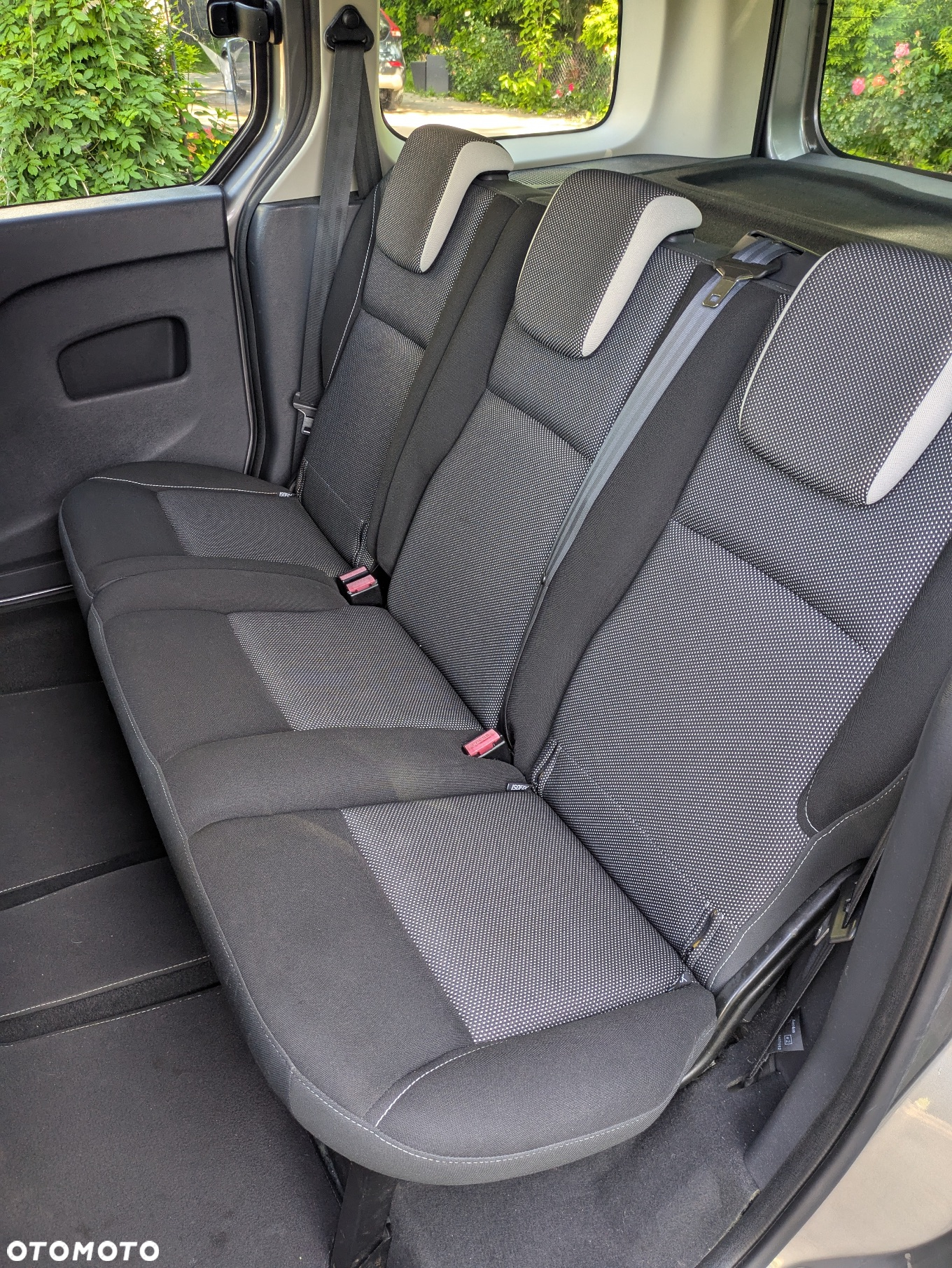 Renault Kangoo 1.5 dCi Privilege Plus - 21