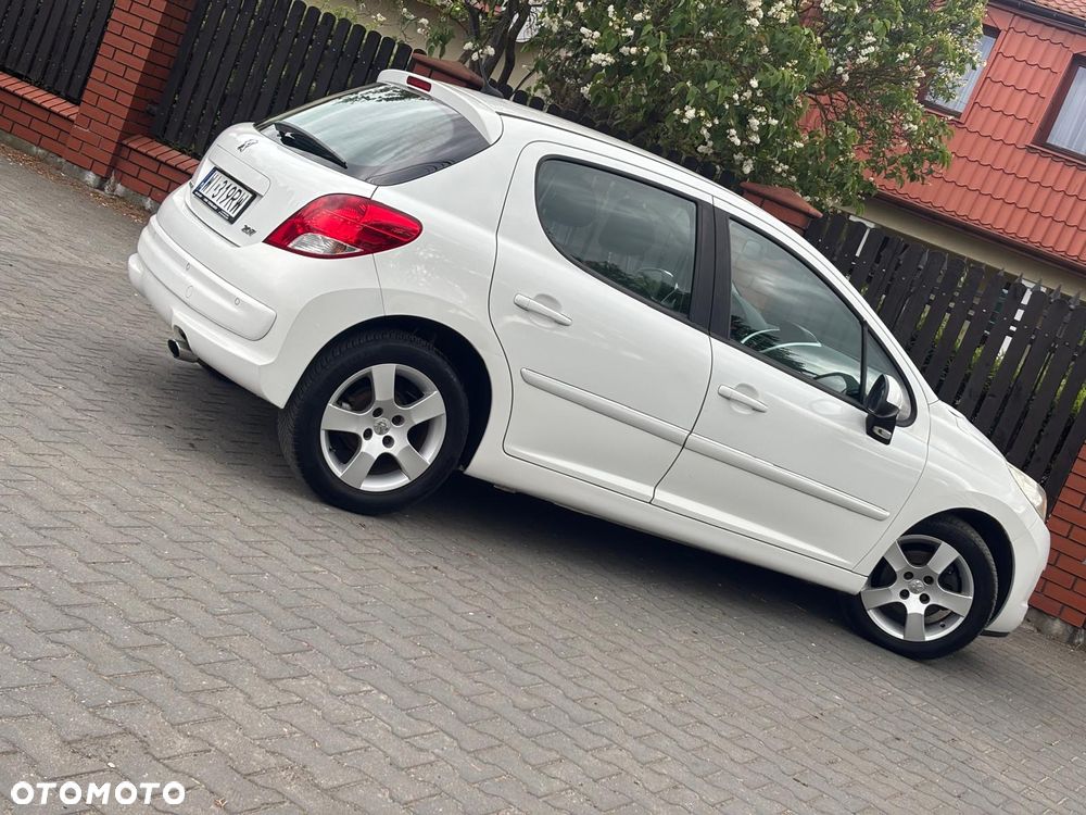 Peugeot 207 120 Premium - 9