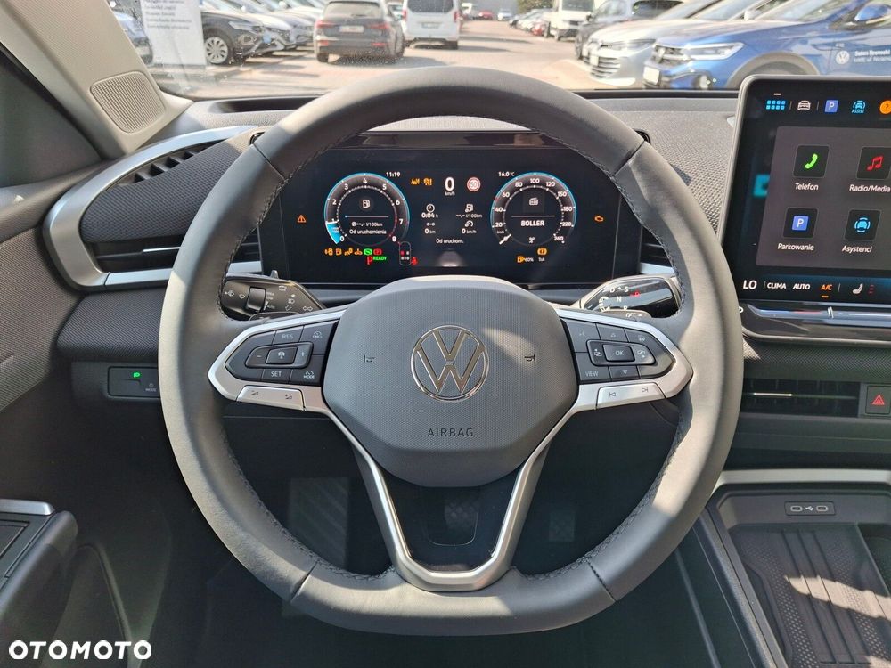 Volkswagen T-Roc - 22