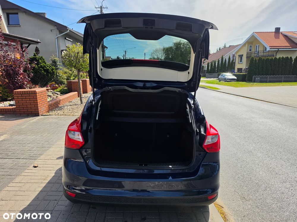 Ford Focus 1.0 EcoBoost STart-Stopp-System TITANIUM - 24