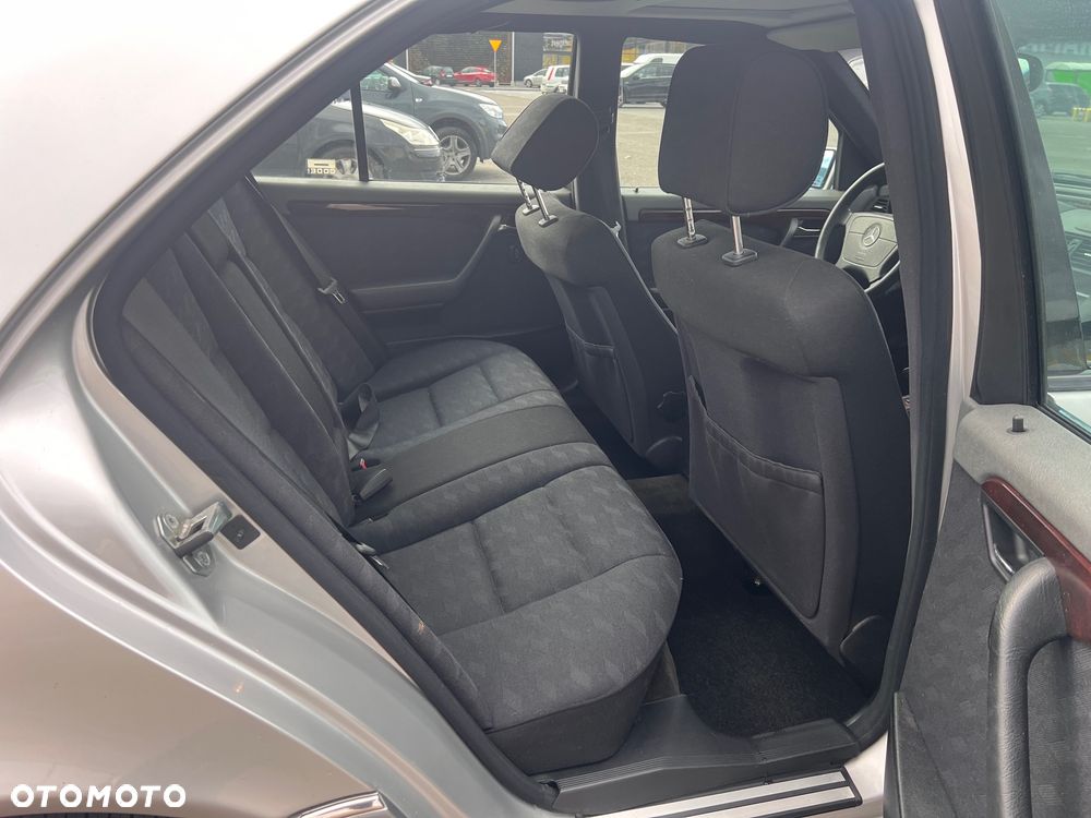 Mercedes-Benz Klasa C - 11