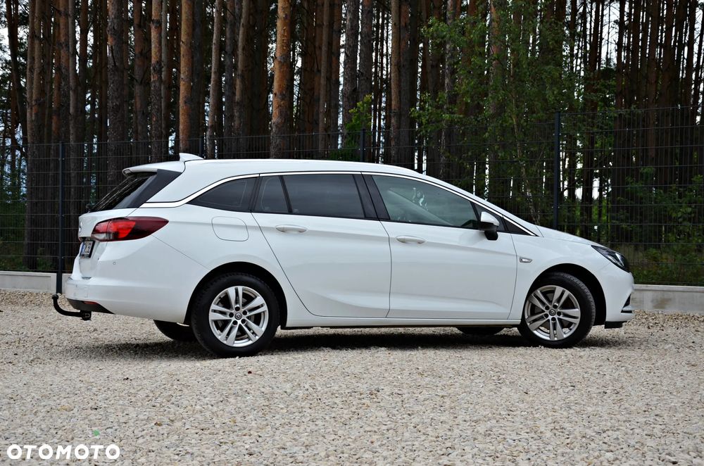 Opel Astra 1.6 D (CDTI) Automatik Dynamic - 24